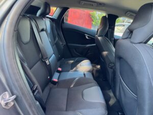 Iberia Auto Garage Saint Ave IMG 1056