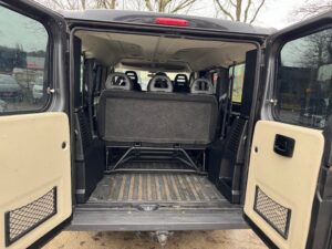 Iberia Auto Garage Saint Ave IMG 1988