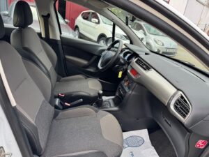 Iberia Auto Garage Saint Ave IMG 2651