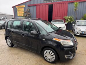 Iberia Auto Garage Saint Ave IMG 2687