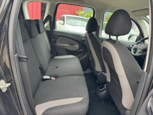 Iberia Auto Garage Saint Ave IMG 2689