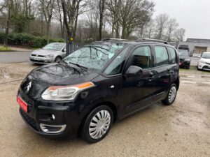 Iberia Auto Garage Saint Ave IMG 2693