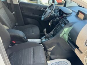 Iberia Auto Garage Saint Ave IMG 2936