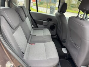 Iberia Auto Garage Saint Ave IMG 2987