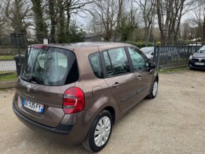 Iberia Auto Garage Saint Ave IMG 2988