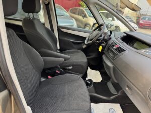 Iberia Auto Garage Saint Ave IMG 3250