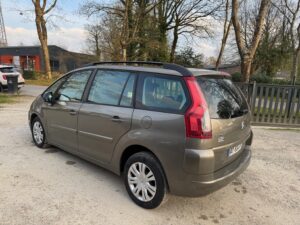 Iberia Auto Garage Saint Ave IMG 3253