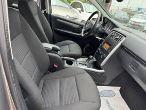 Iberia Auto Garage Saint Ave IMG 3726