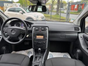 Iberia Auto Garage Saint Ave IMG 3728