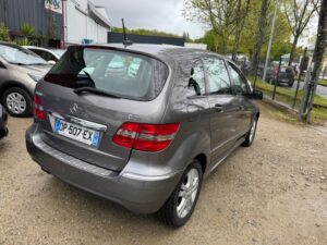 Iberia Auto Garage Saint Ave IMG 3729