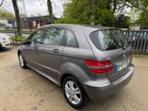 Iberia Auto Garage Saint Ave IMG 3730